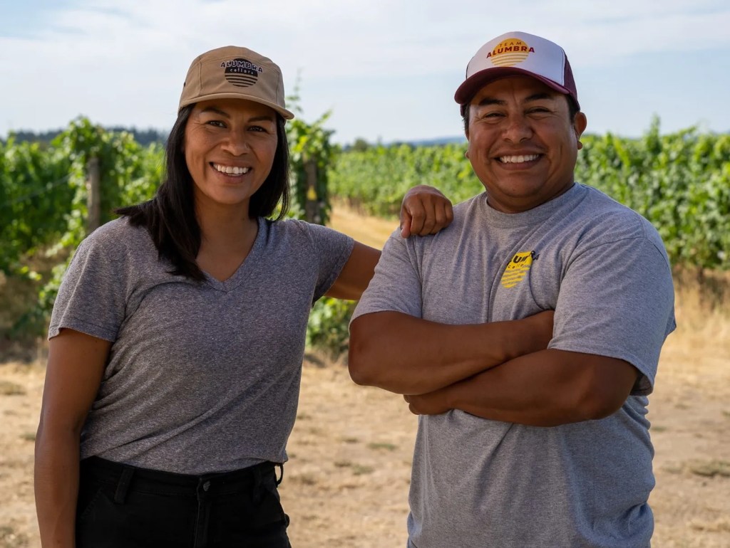 Alumbra's Elena and Leo